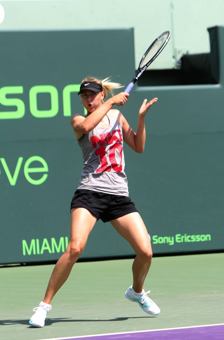 마리아 사라포바 Maria Sharapova - Practices for Sony Ericsson Open in Miami