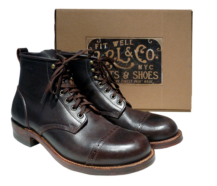http://postfiles8.naver.net/20120403_231/2ruman_1333445689479rPSFY_JPEG/rrl-bowery-boot-031.jpg?type=w2