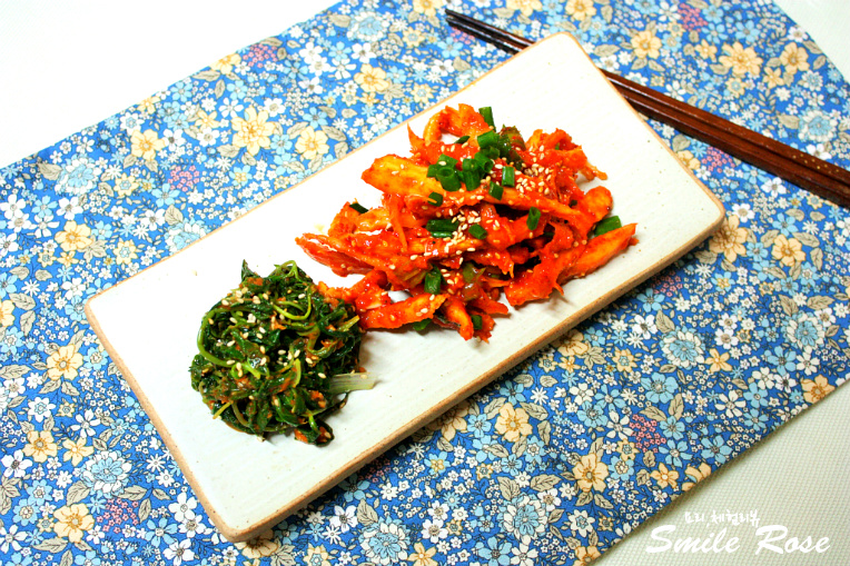 더덕무침~텃밭에서 캔 아삭한 더덕과 더덕잎무침 - 10만개의 레시피, 메뉴판키친 요리판